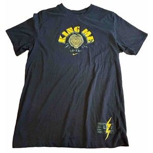 Nike‎ LeBron James “King Me” Dri-Fit Embroidered T-Shirt Medium LB-J Witness